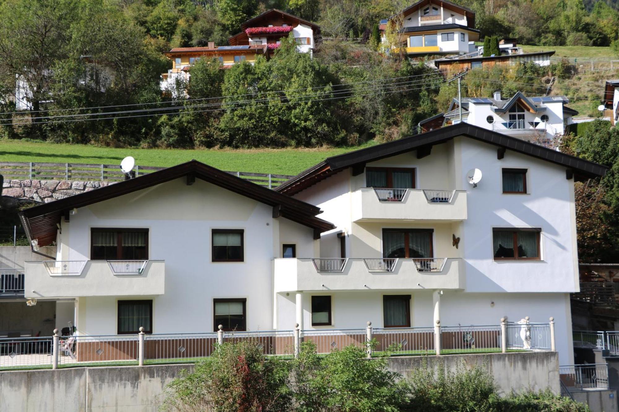 Ferienwohnung Raich Wenns Bagian luar foto